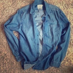 Goodfellow & Co long sleeve button shirt.